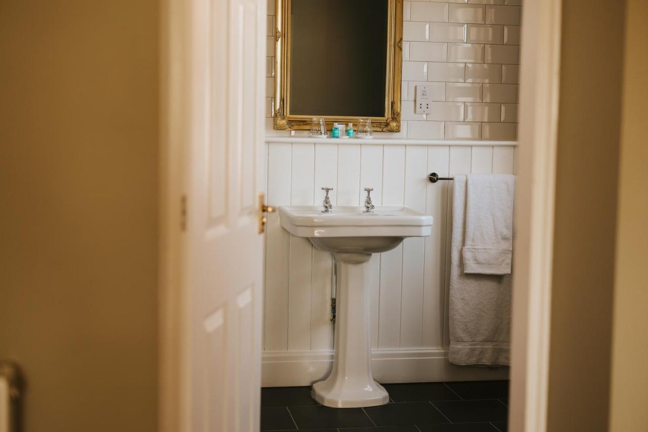 Healing Manor Hotel Grimsby Dış mekan fotoğraf